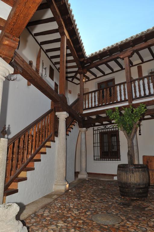 Posada Del Tio Juanon นาวาลการ์เนโณ ภายนอก รูปภาพ