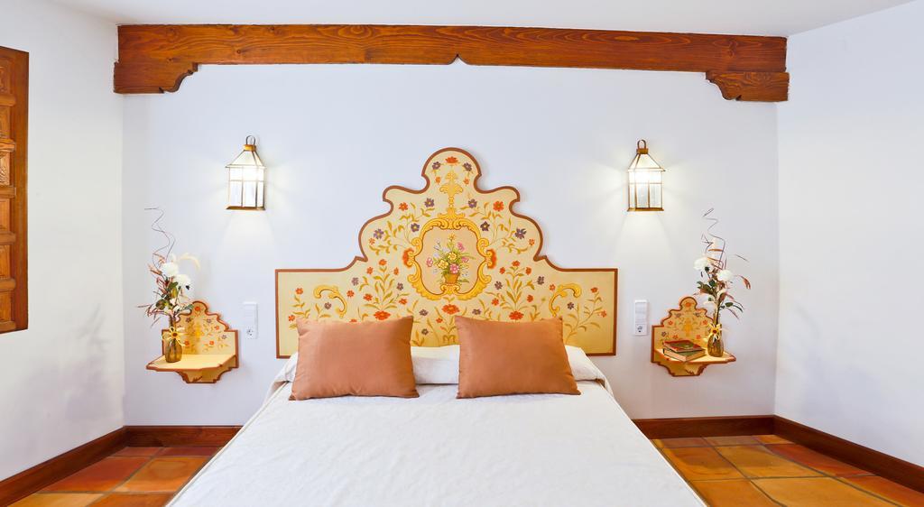 Posada Del Tio Juanon นาวาลการ์เนโณ ห้อง รูปภาพ